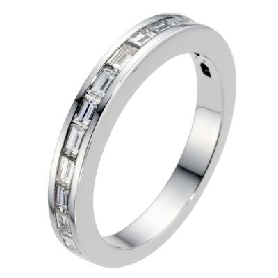 Amanda Wakeley platinum & 0.60 carat baguette diamond ring - Product number 8994390