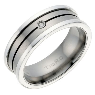 Men's Diamond Groove RingMen's Diamond Groove Ring