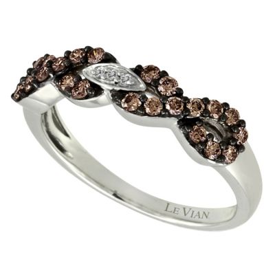 Le Vian 14ct white gold figure of 8 diamond ring - Product number 9057099