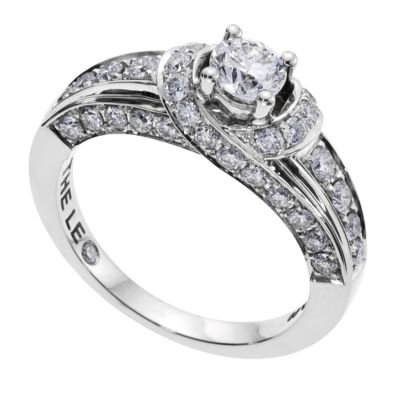 18ct white gold Leo Diamond solitaire 