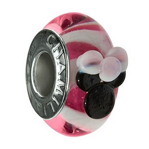 - sterling silver pink Minnie Murano bead