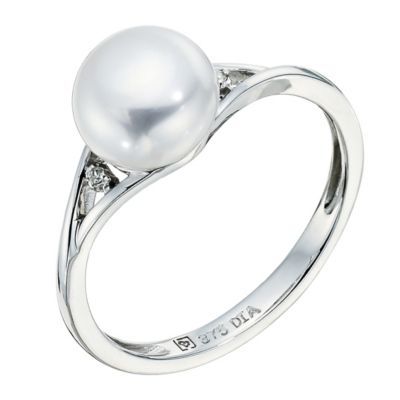 9ct white gold cultured freshwater pearl & diamond ring - Product number 9270132