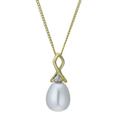 9ct yellow gold freshwater pearl & diamond pendant - Product number 9275630