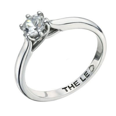 Leo platinum 1/2 carat diamond solitaire ring - Product number 9327770