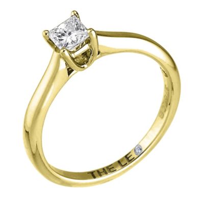 Leo 18ct yellow gold 0.33 point princess cut diamond ring - Product number 9328947