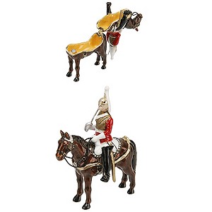 Treasure Trinkets Guard On Horse