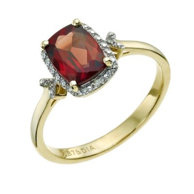 9ct Yellow Gold Rectangular Garnet and Diamond