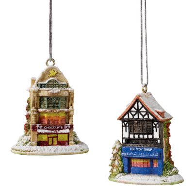 Lilliput Lane - Treats For Christmas - Product number 9722556