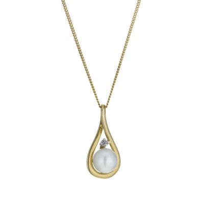 9ct Yellow Gold Cultured Freshwater Pearl & Diamond Earrings - Product number 9898441