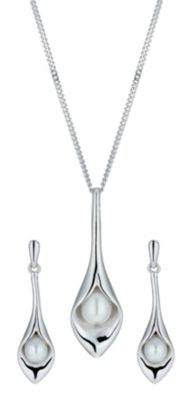 Secrets of the Sea Sterling Silver Cultured Pearl Tulip Pendant and