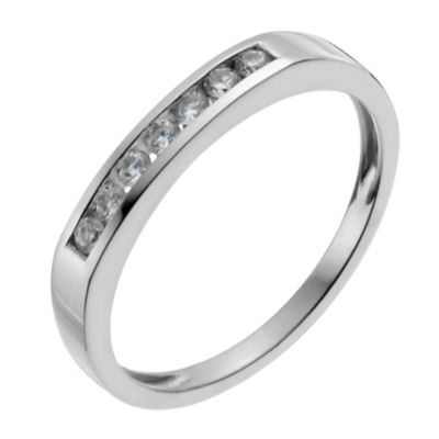 18ct white gold 15 point diamond seven stone eternity ring - Product number 9911138