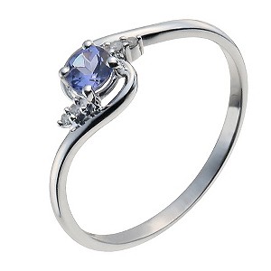 9ct White Gold Tanzanite & Diamond Ring9ct White Gold Tanzanite & Diamond Ring